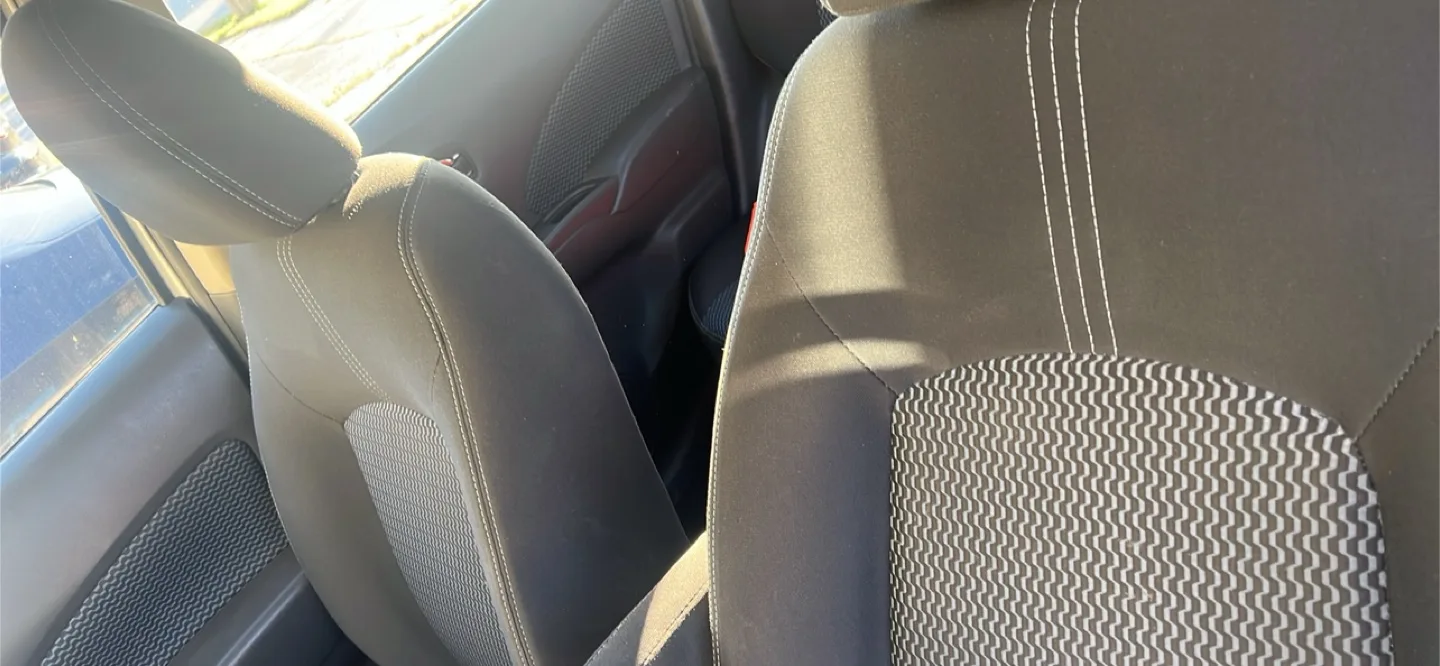 Nissan Versa Note Car 2016 image indicator(3)