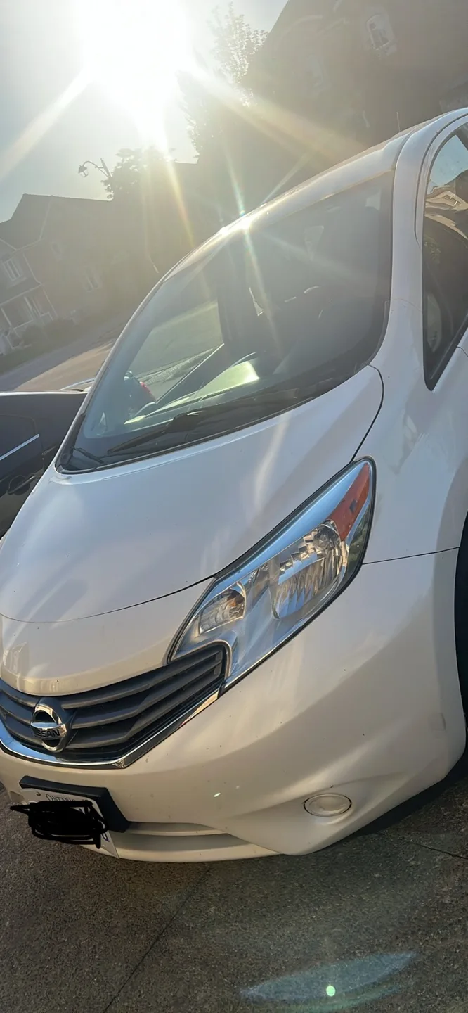 Nissan Versa Note Car 2016 image indicator(2)