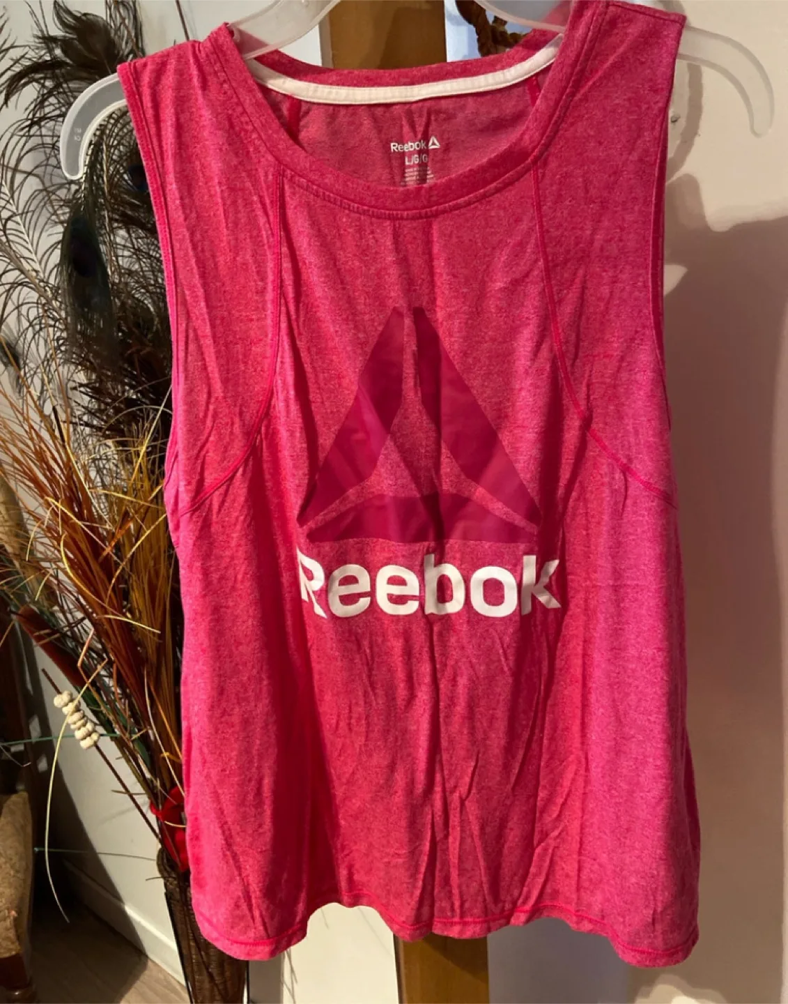 Women’s Reebok clothes szL image indicator(9)