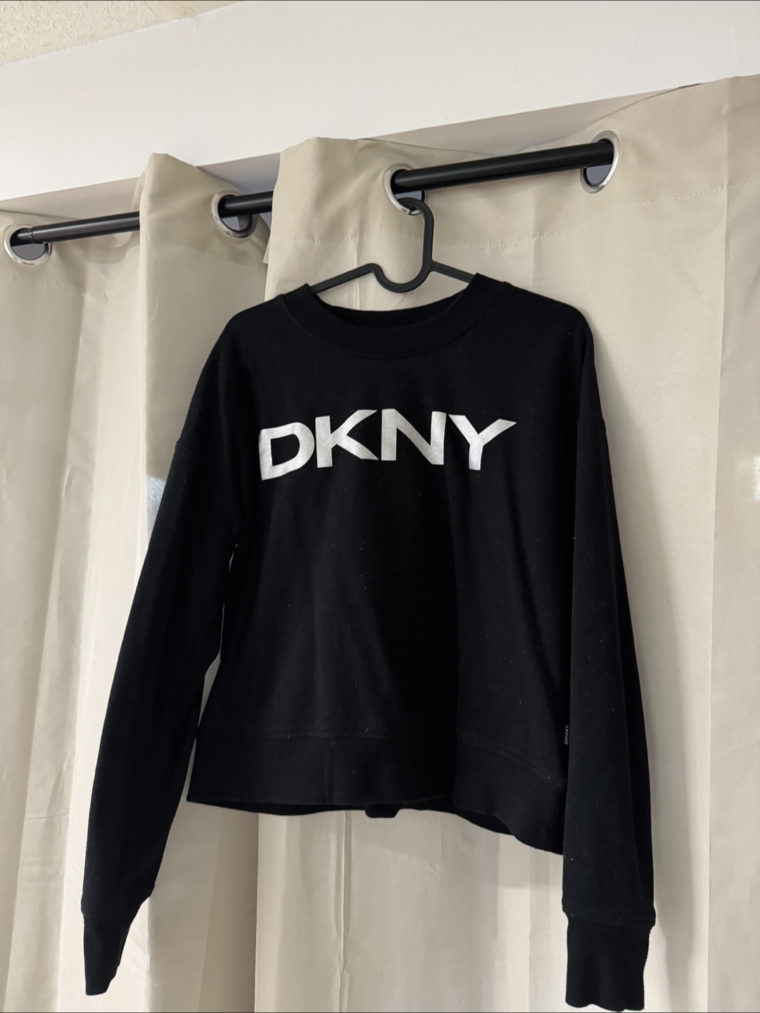 DKNY Black Long Sleeve Pullover