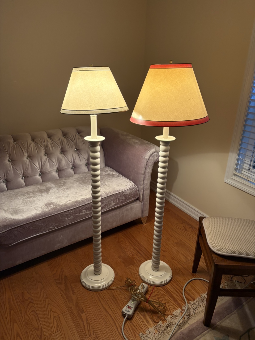 Pair of White Spindle Floor Lamps - photo 4
