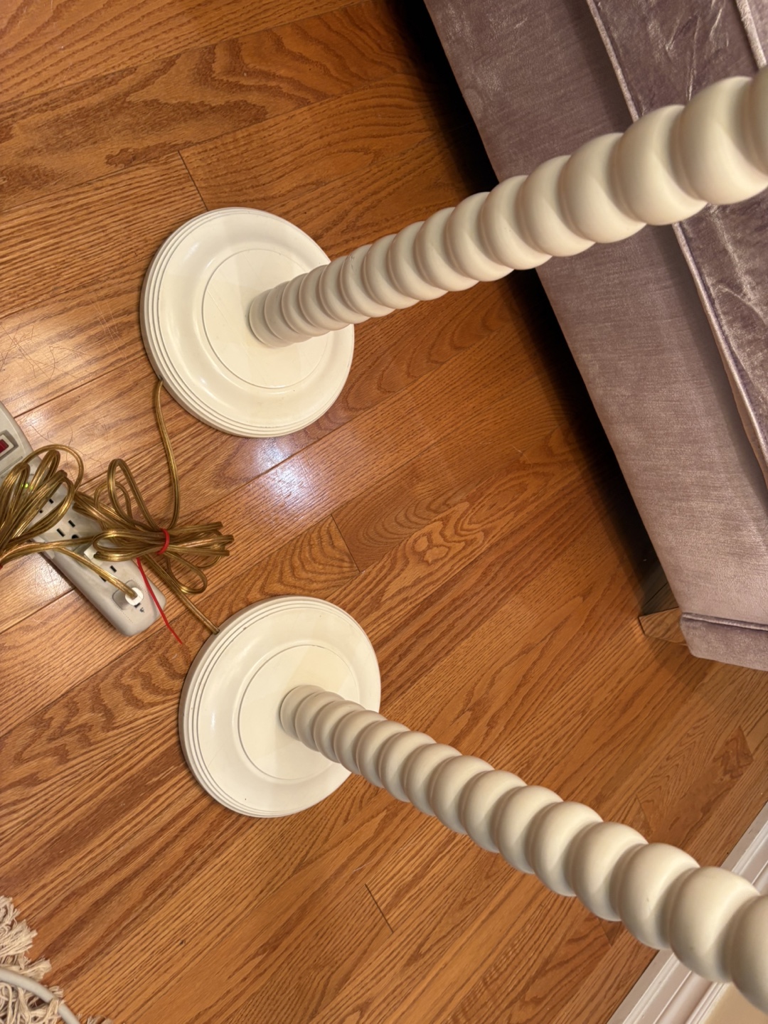 Pair of White Spindle Floor Lamps - photo 5