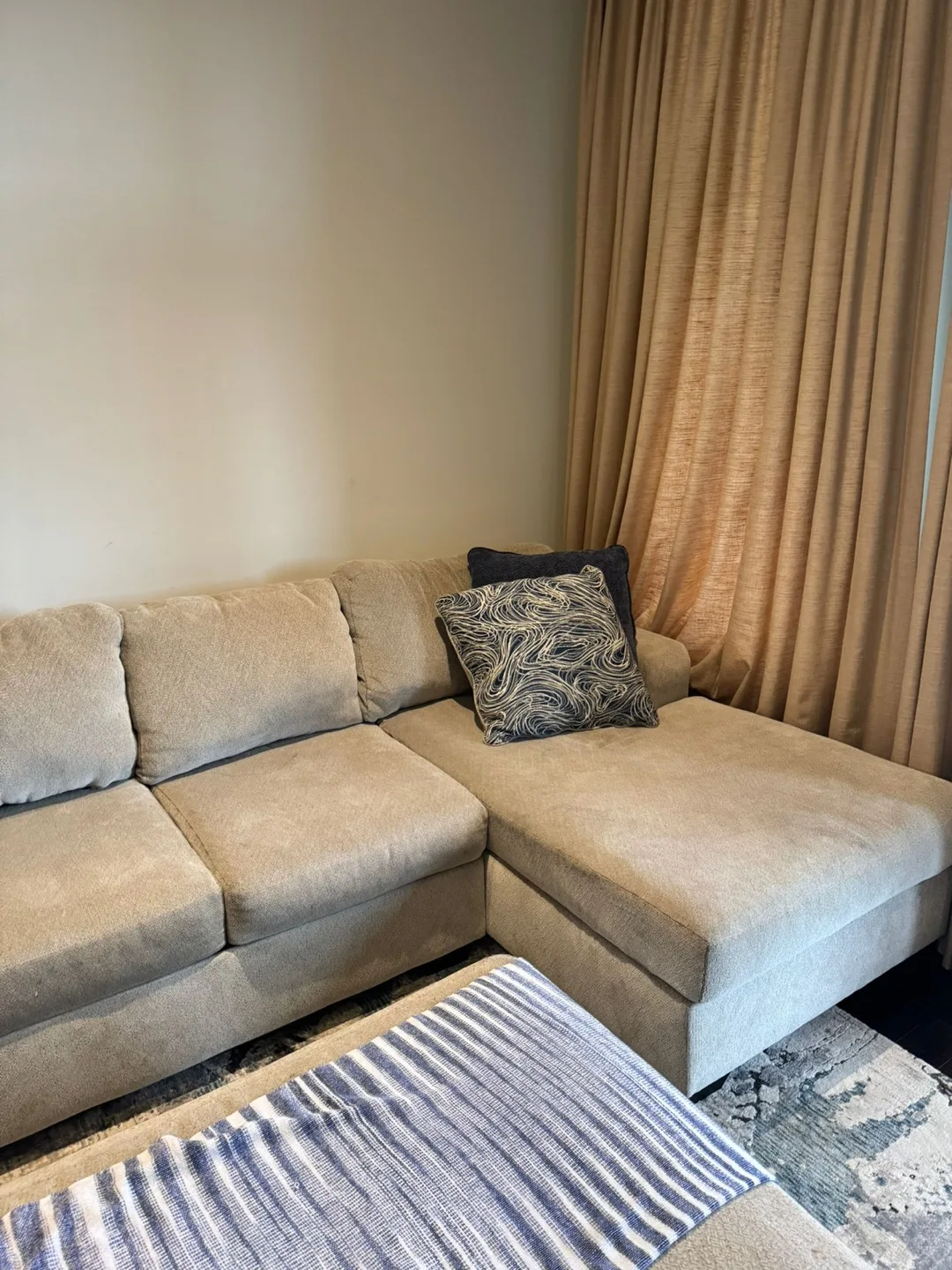 Beige Sectional Sofa with Ottoman image indicator(3)