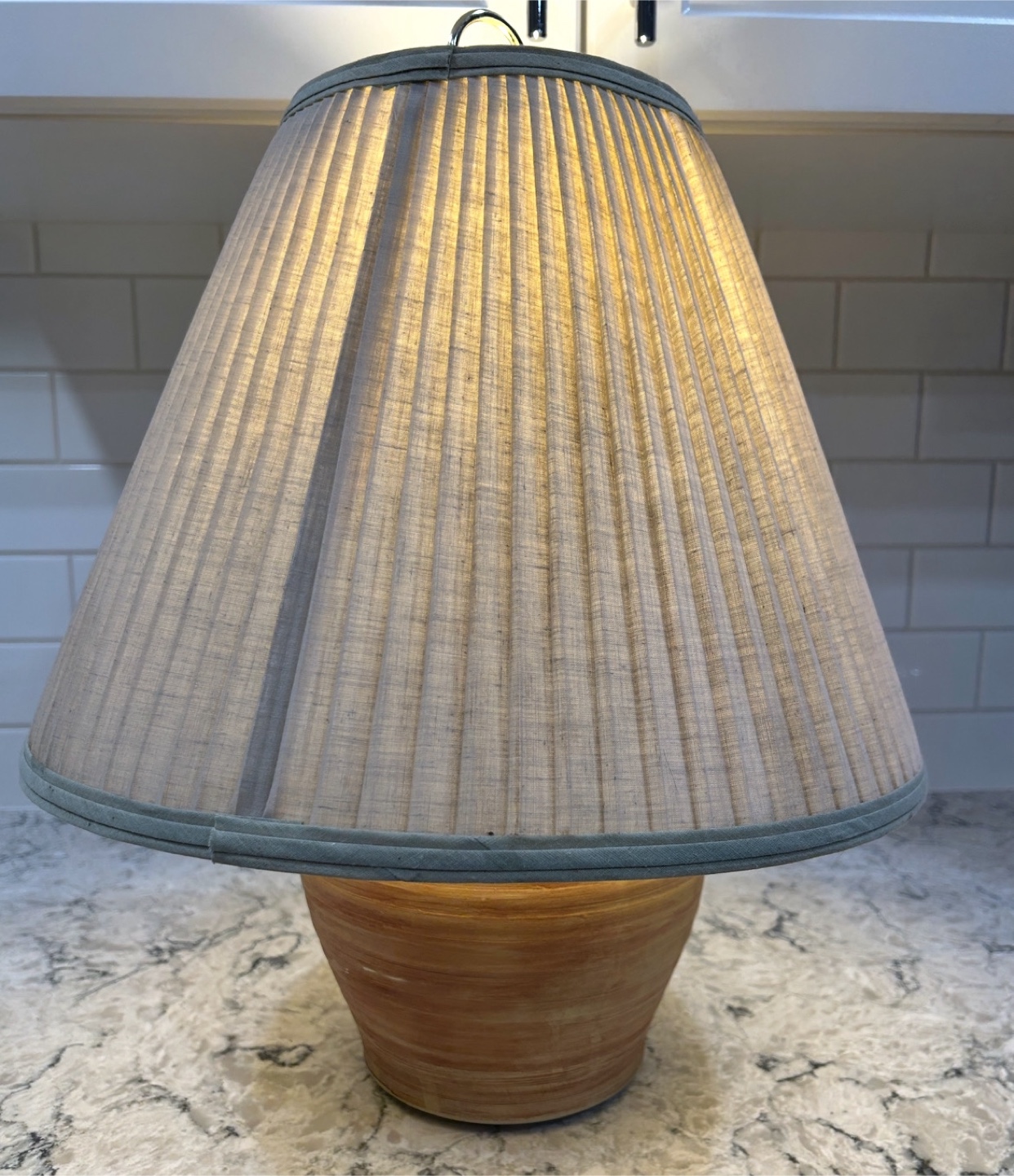 Vintage Charming Ceramic Table Lamp - photo 5