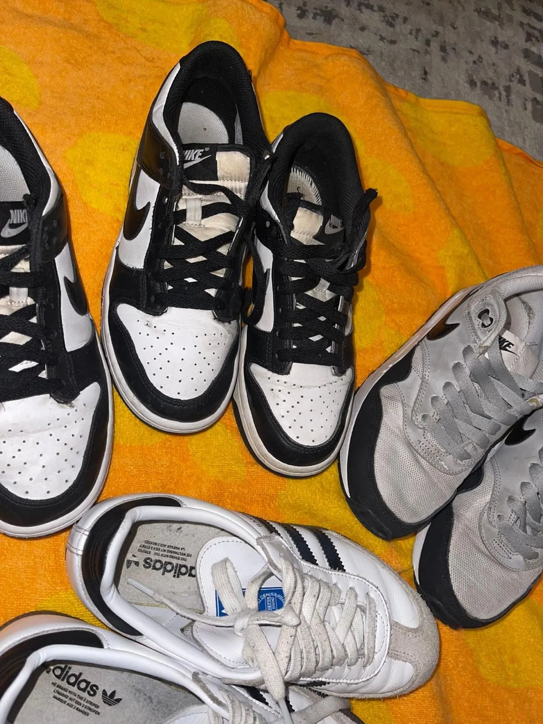 Adidas Samba & Nike Dunk & Air Max 1 Shoes image indicator(9)