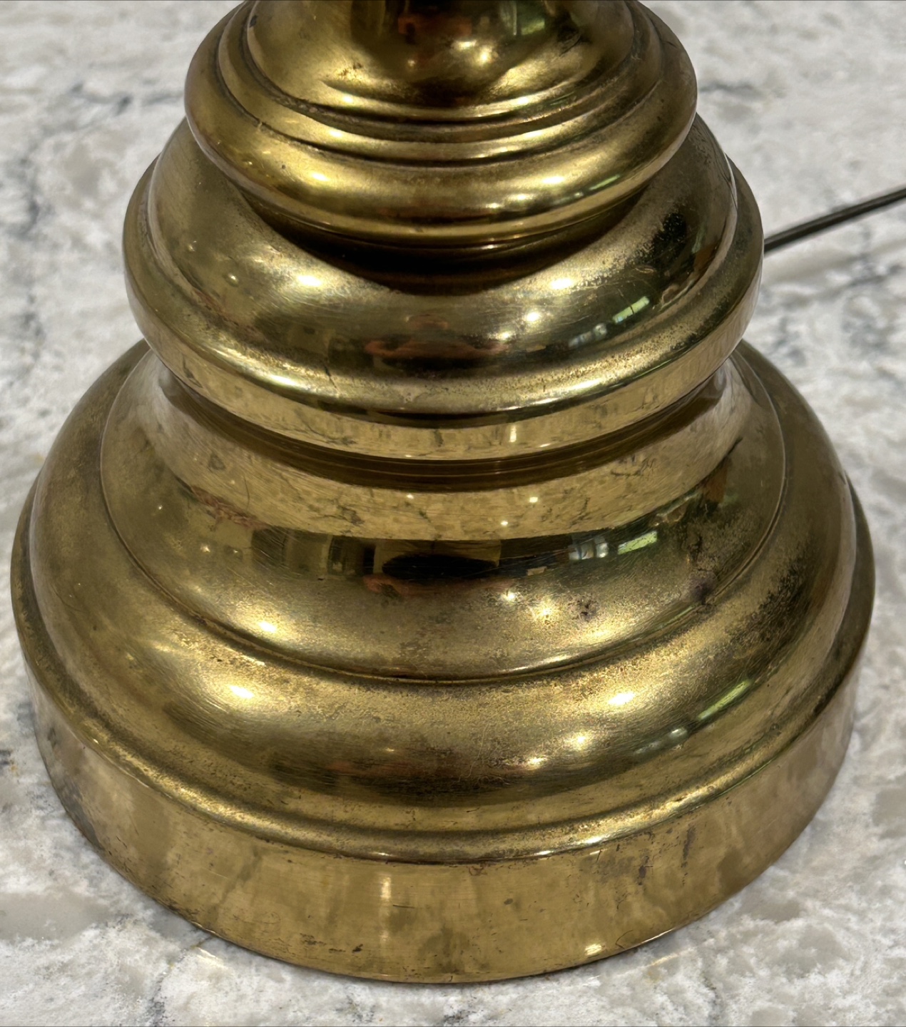 Vintage Brass Table Lamp - 27" Tall - photo 3