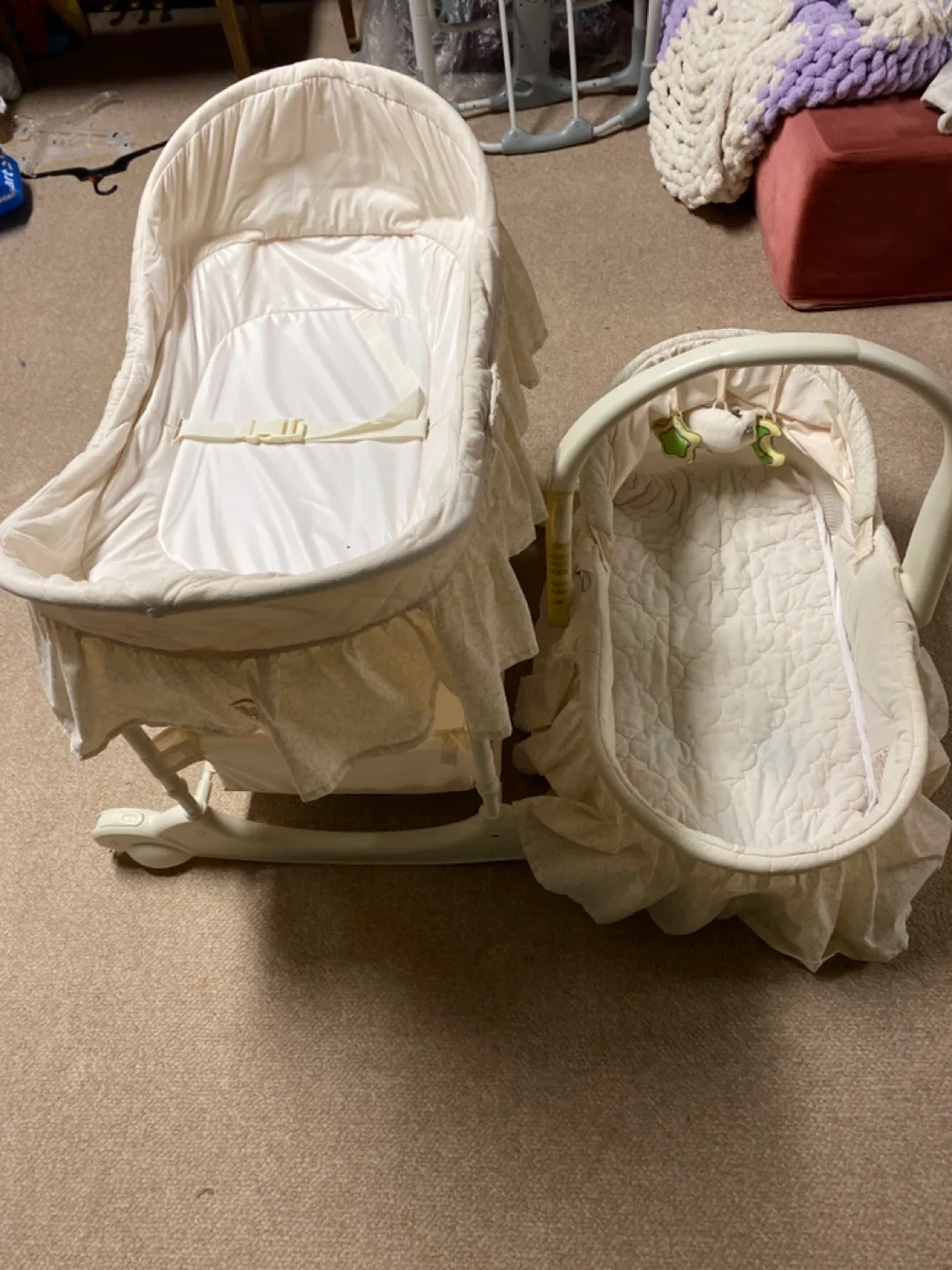 Fisher-Price Cradle 'n Swing - Soothing Bassinet image indicator(4)