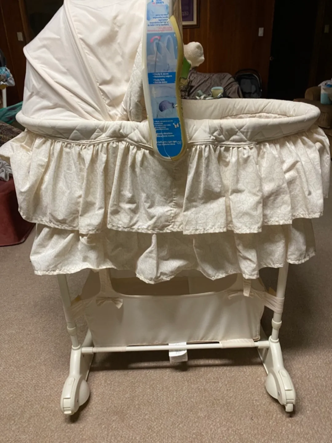 Fisher-Price Cradle 'n Swing - Soothing Bassinet image indicator(3)