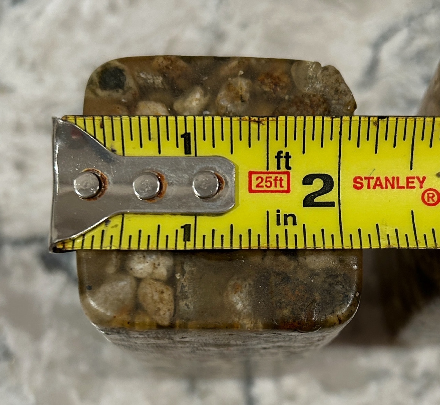 Vintage Stone Mill Design Pebble and Resin Taper Candle Holders - photo 5