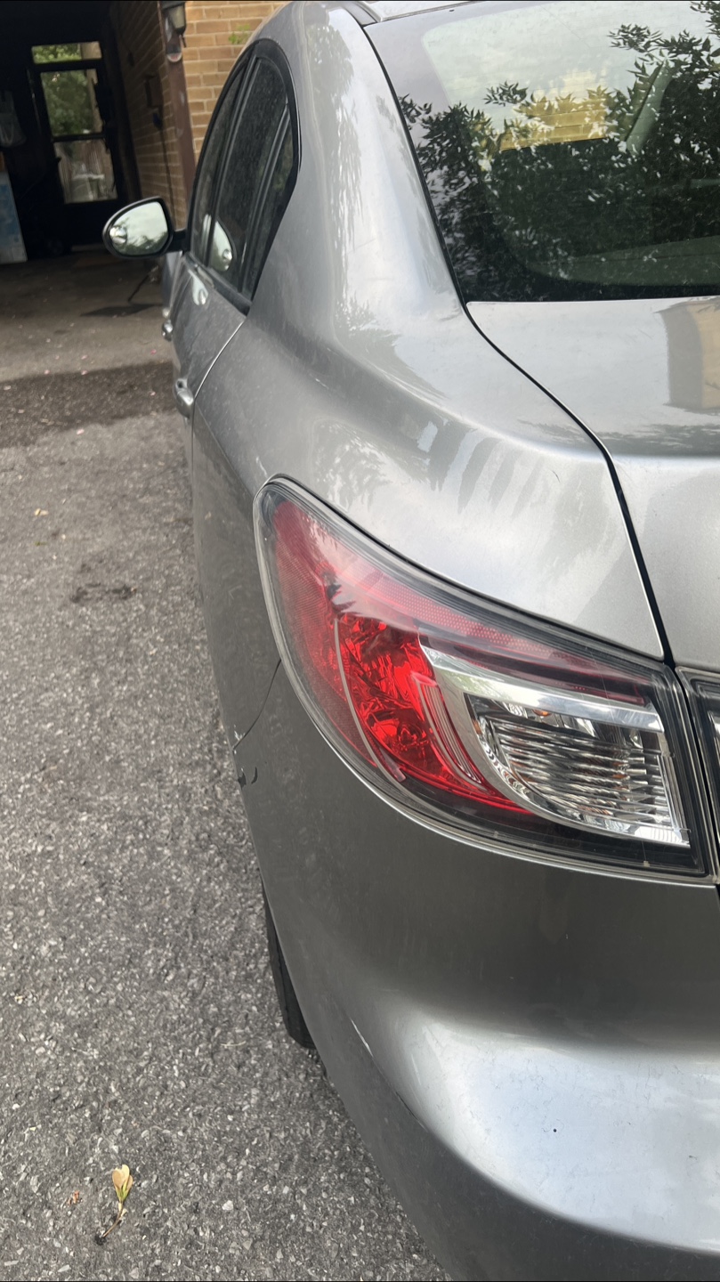 Mazda 3 Sedan - Silver - photo 5