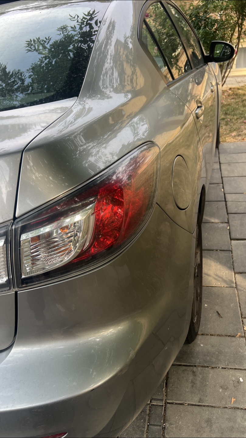 Mazda 3 Sedan - Silver - photo 4
