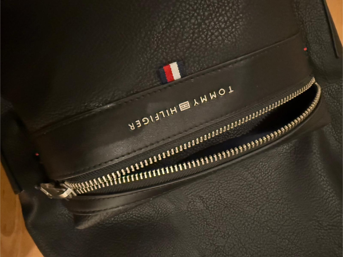 Tommy Hilfiger Backpack - photo 2