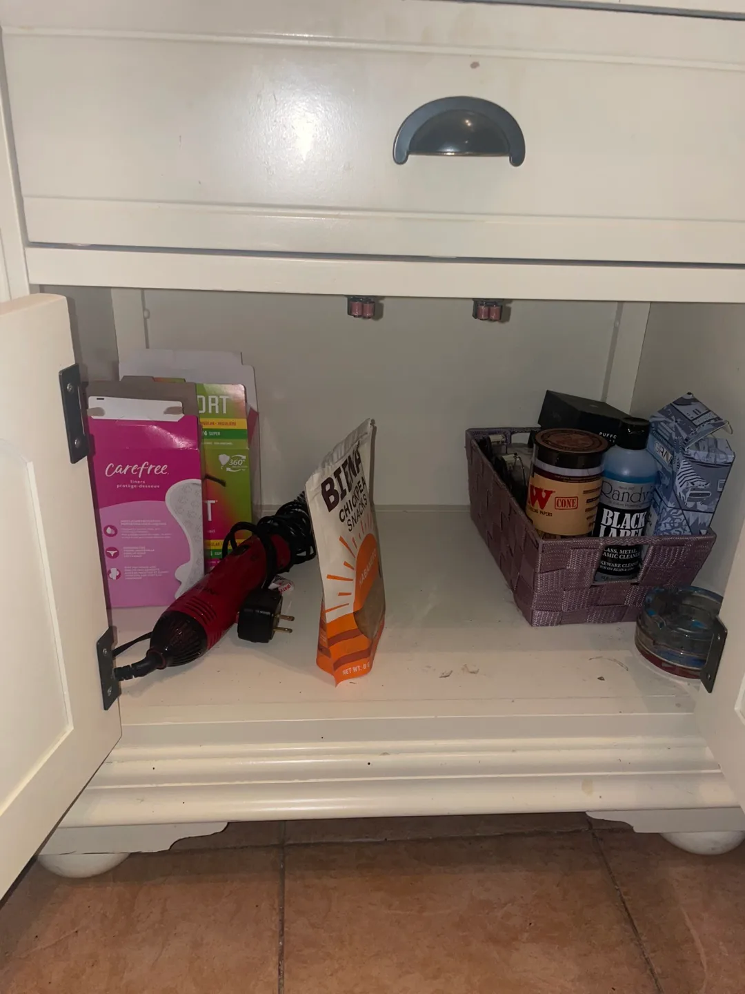 White Nightstand with Drawer & Cabinet image indicator(5)