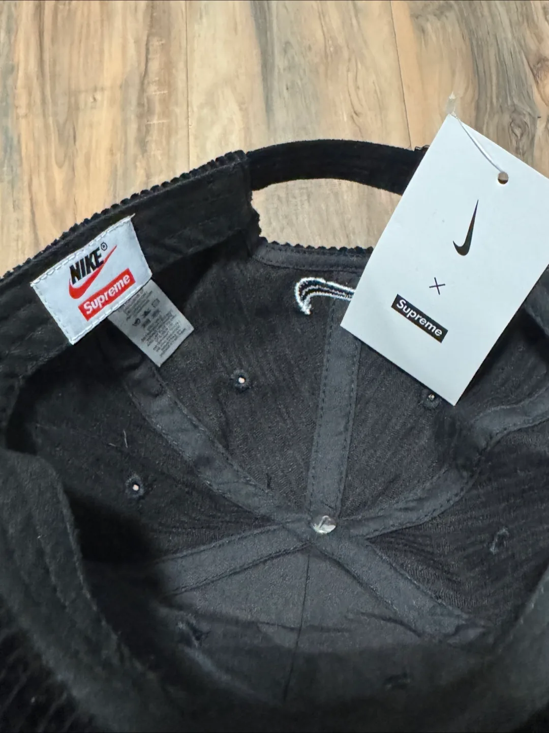 New Supreme x Nike Corduroy Hat - Black image indicator(4)