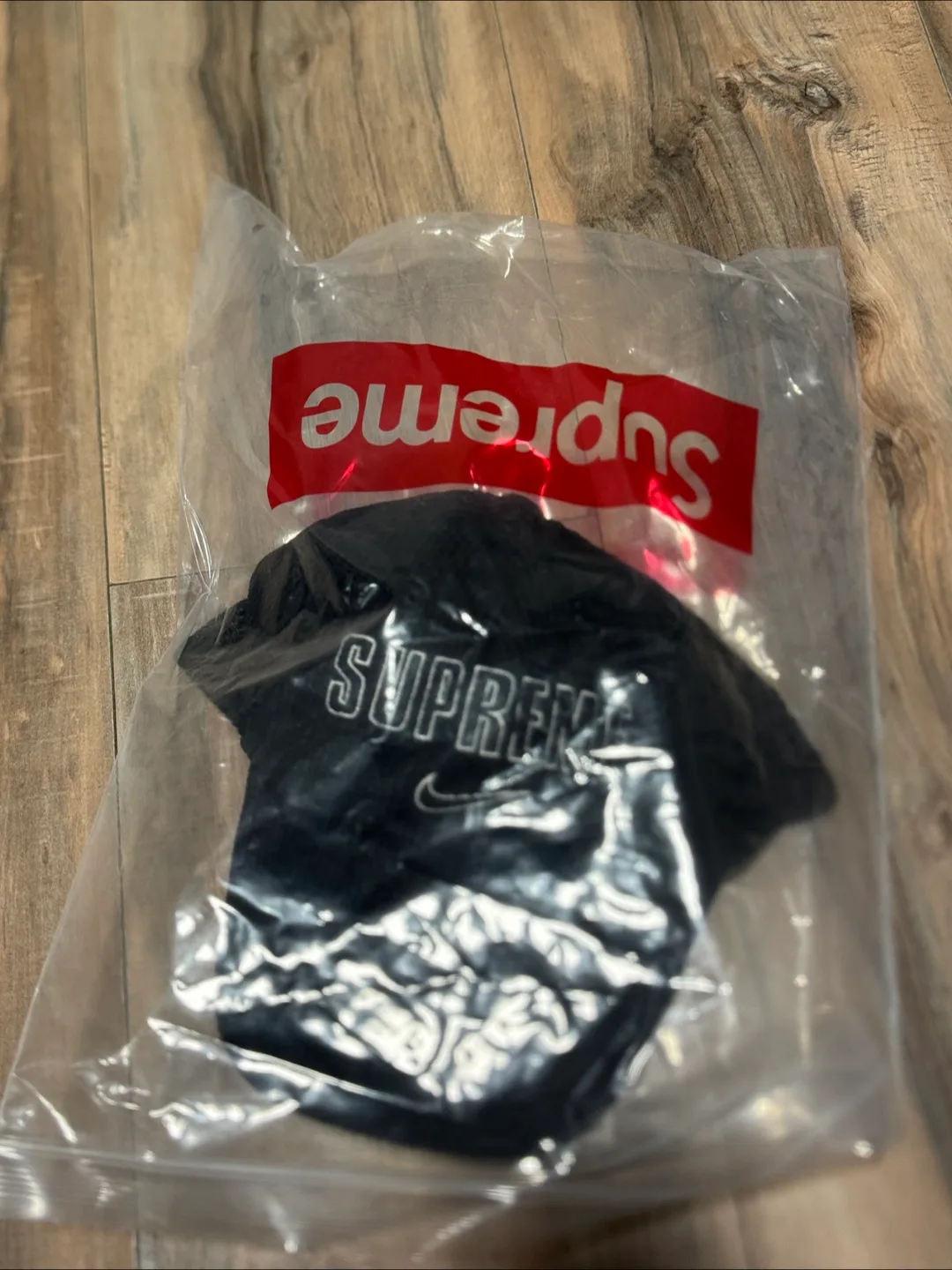 New Supreme x Nike Corduroy Hat - Black image indicator(5)
