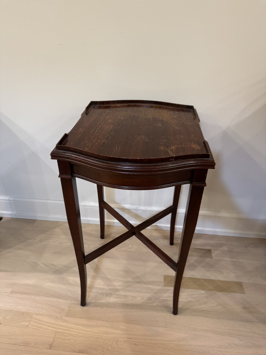 Antique Mahogany Accent Table - photo 2