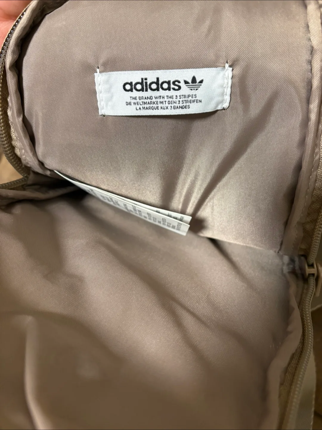 Adidas Sling Bag - Great Condition! image indicator(3)