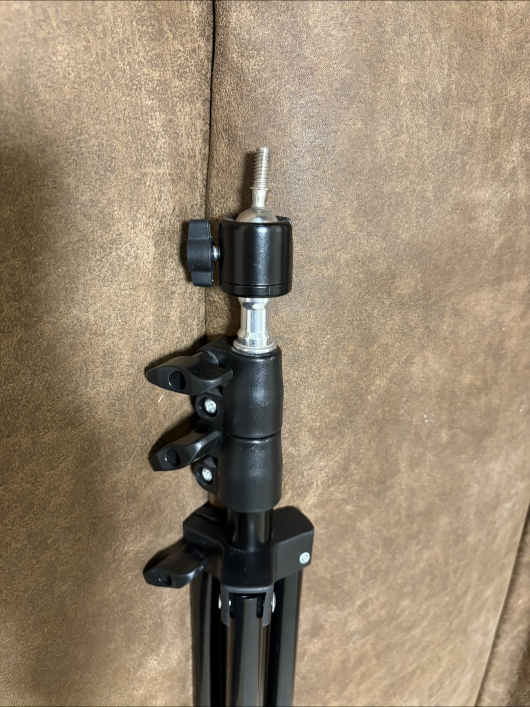Adjustable Black Tripod - photo 5