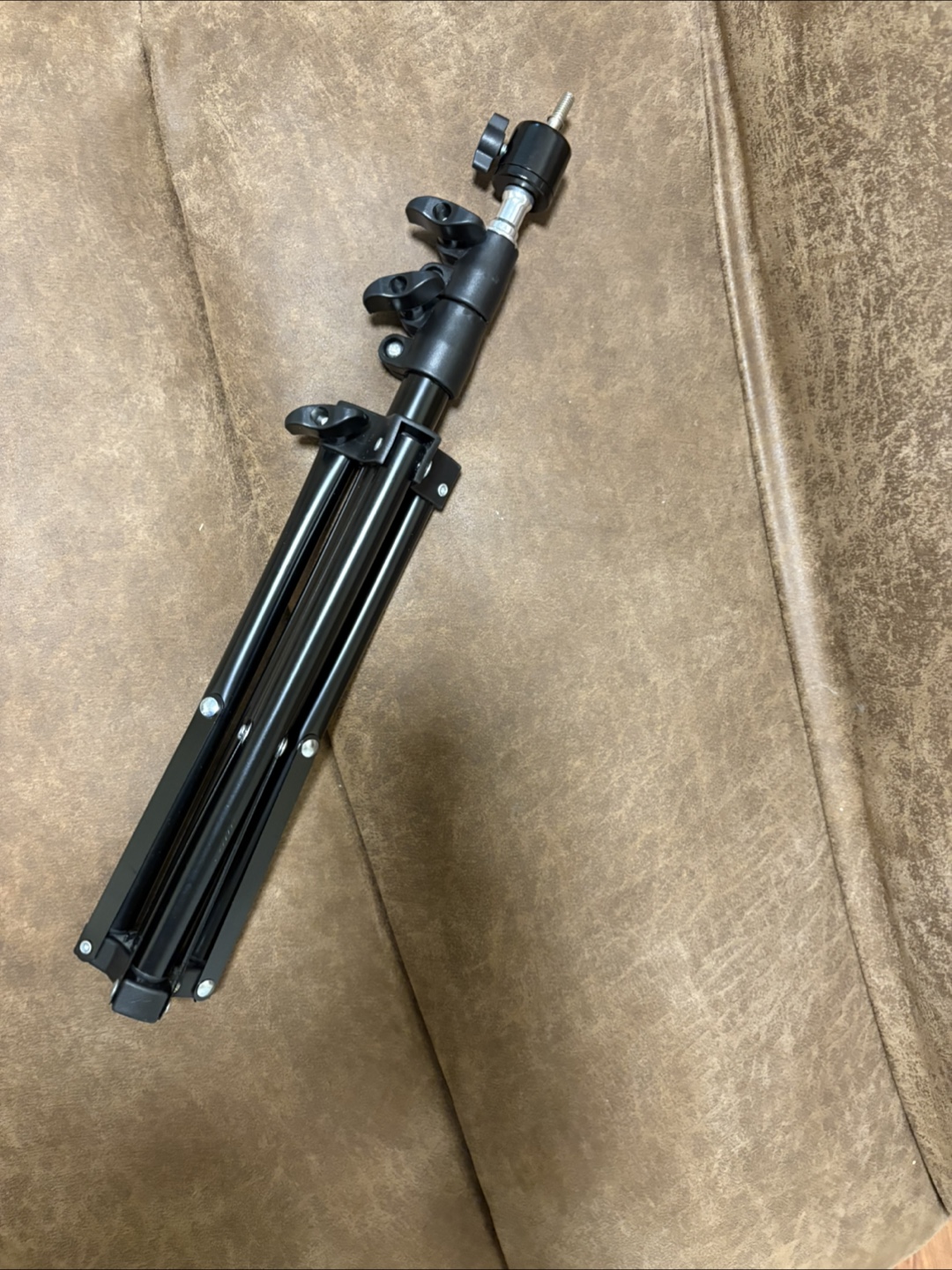 Adjustable Black Tripod - photo 4