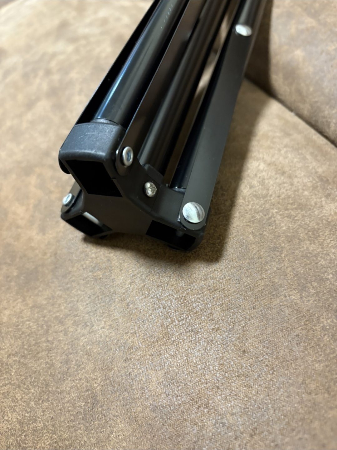 Adjustable Black Tripod - photo 3