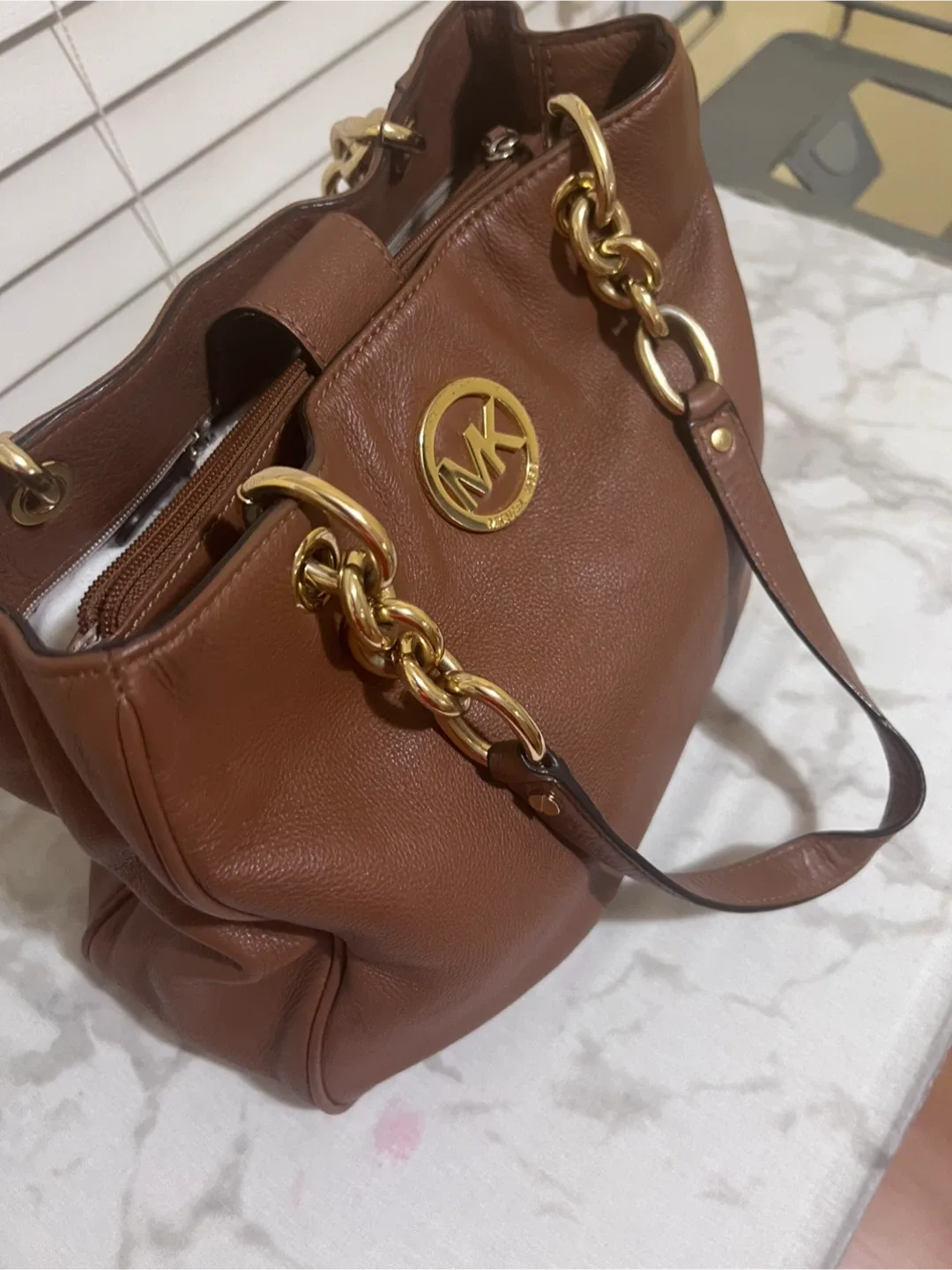 Michael Kors Brown Leather Tote Bag image indicator(3)