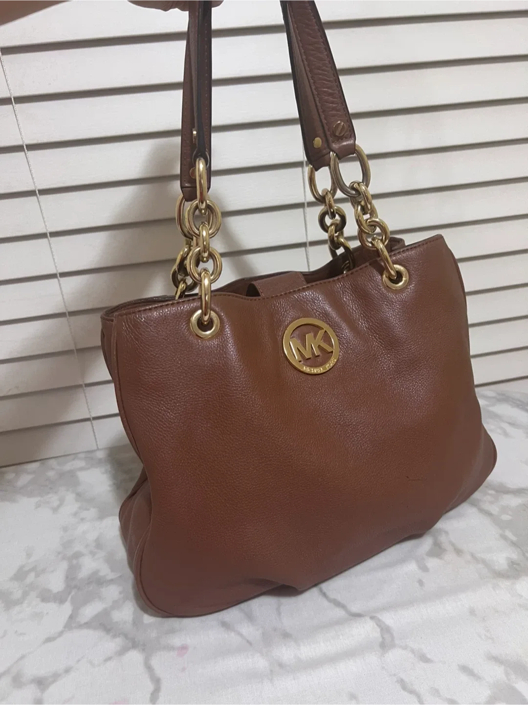 Michael Kors Brown Leather Tote Bag image indicator(2)