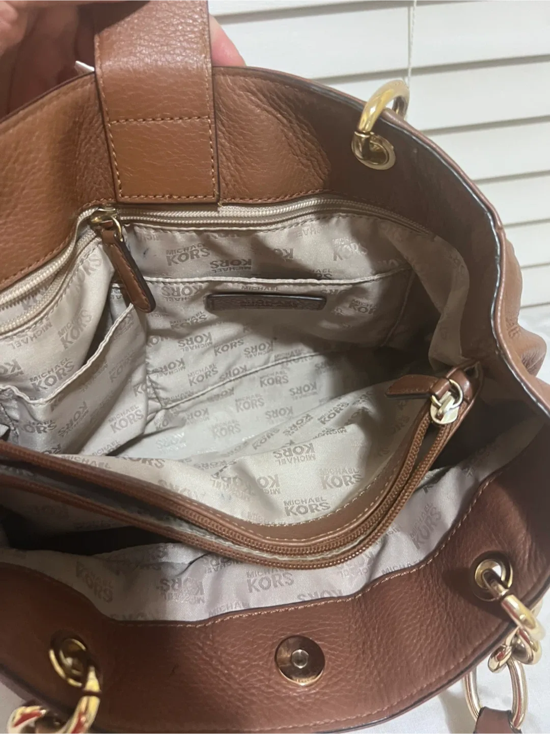 Michael Kors Brown Leather Tote Bag image indicator(6)