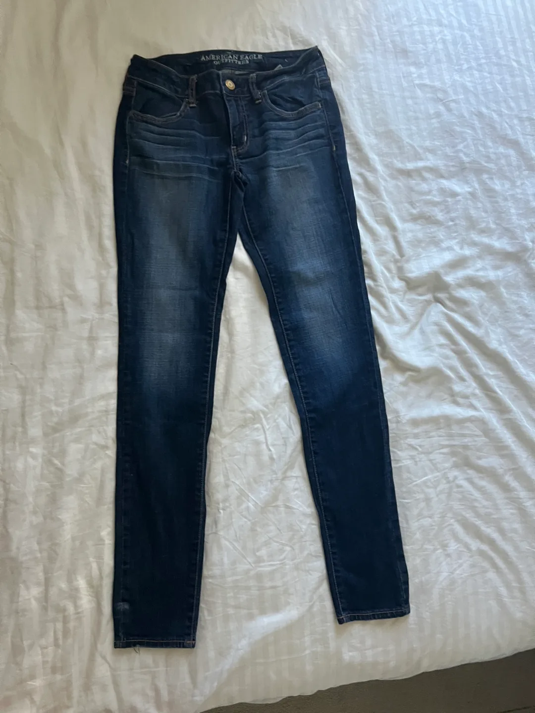American Eagle Dark Wash Jeans thumbnail