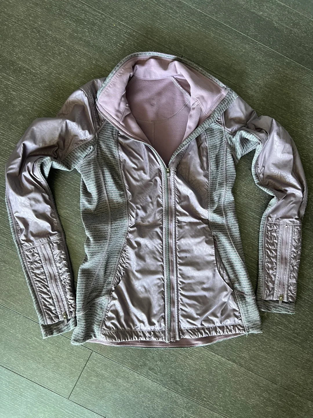 Lululemon Jacket, Size 6 thumbnail