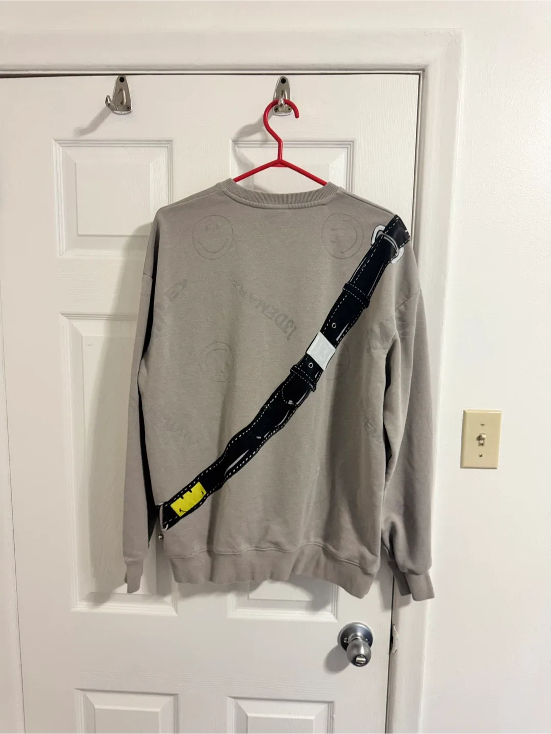 13 De Marzo Paris x Smiley Crewneck image indicator(4)