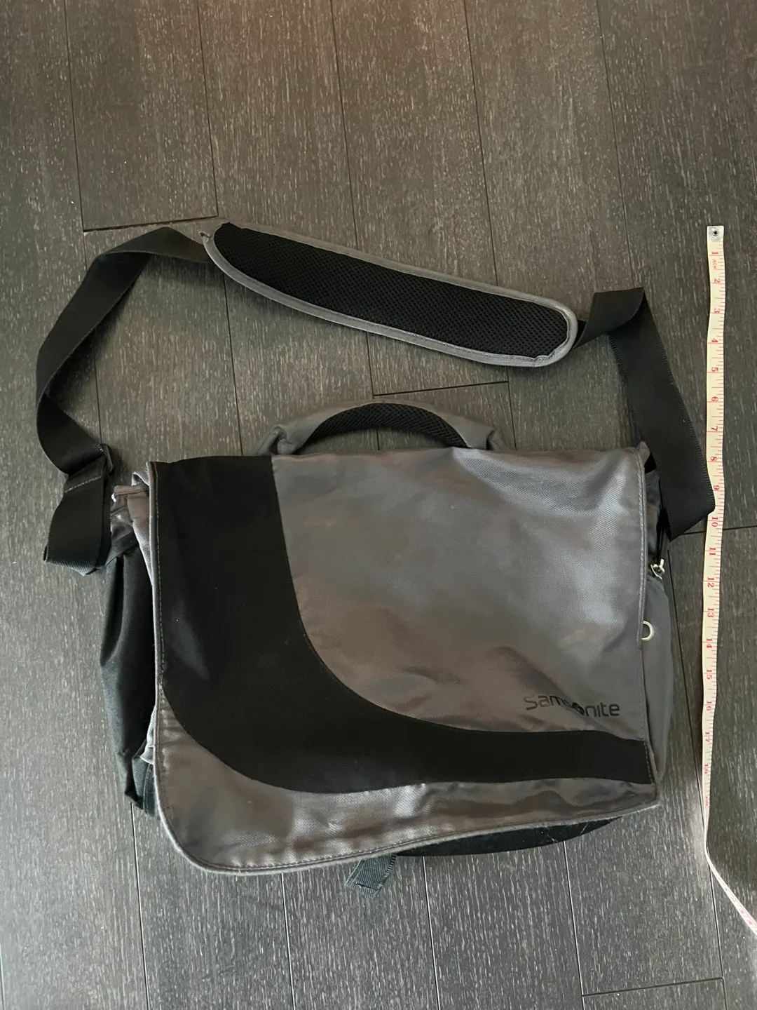 Samsonite Grey & Black Messenger Bag thumbnail