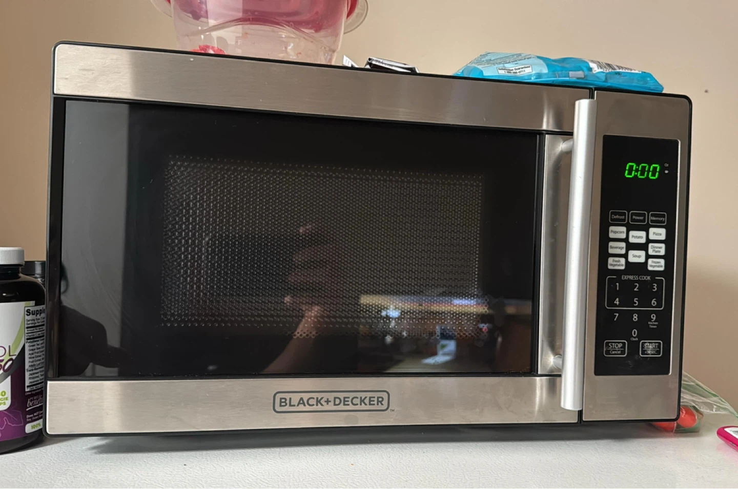 BLACK+DECKER Microwave Oven