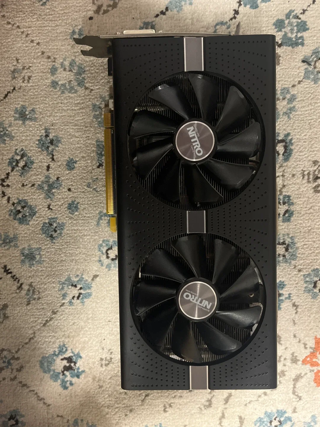 Sapphire Nitro+ RX 580 8GB Graphics Card image indicator(2)