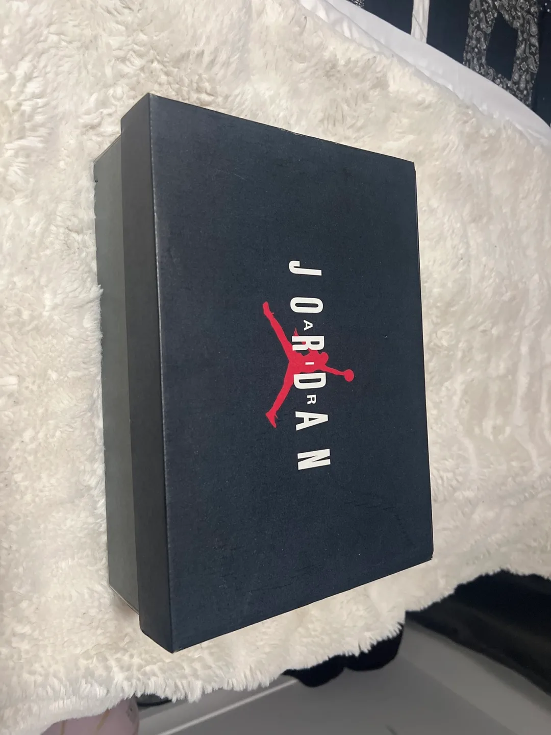 Air Jordan 11 Retro Low (GS) Black, Size 6Y thumbnail