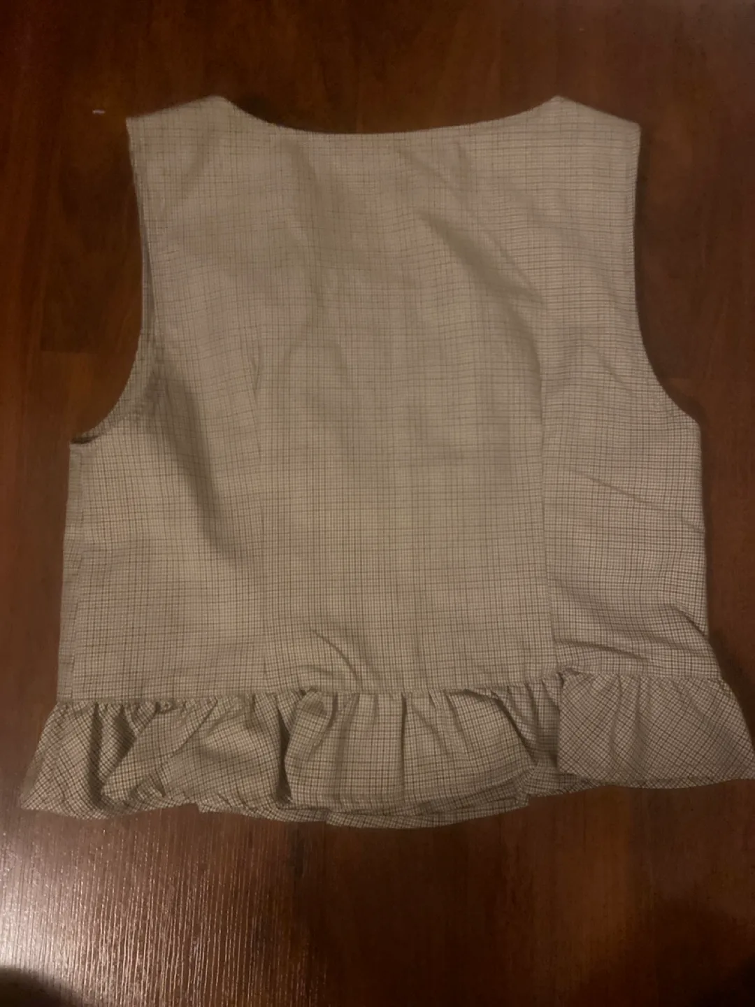 Ruffled Plaid Vest image indicator(2)