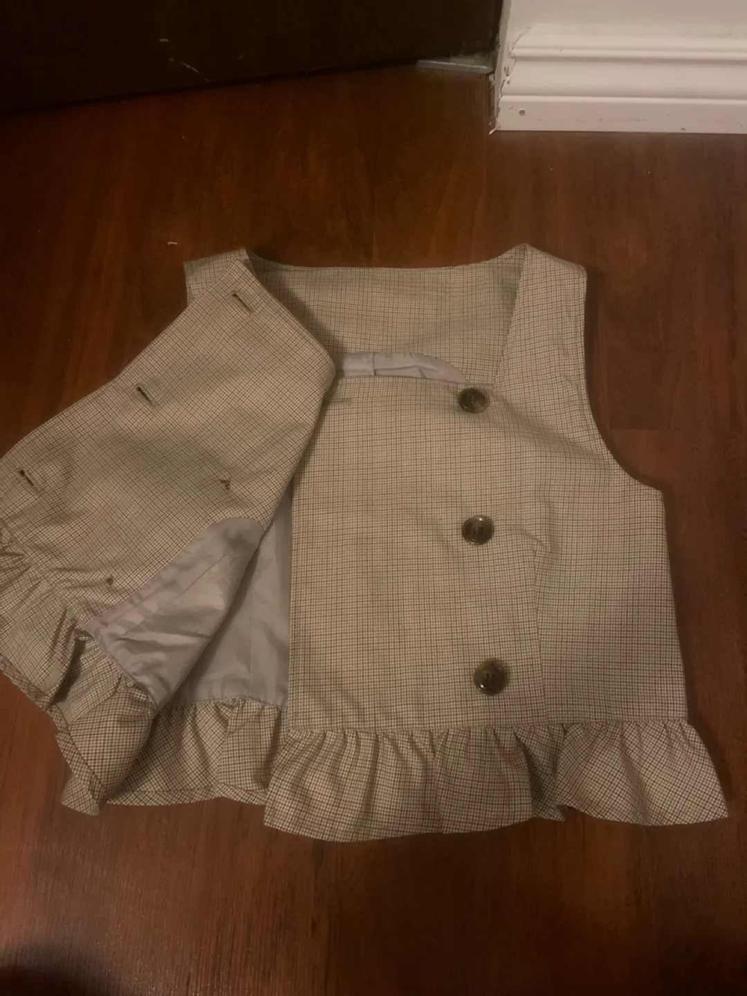 Ruffled Plaid Vest image indicator(3)