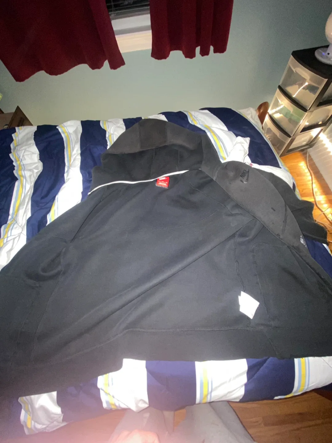 Nike Black Hoodie image indicator(2)