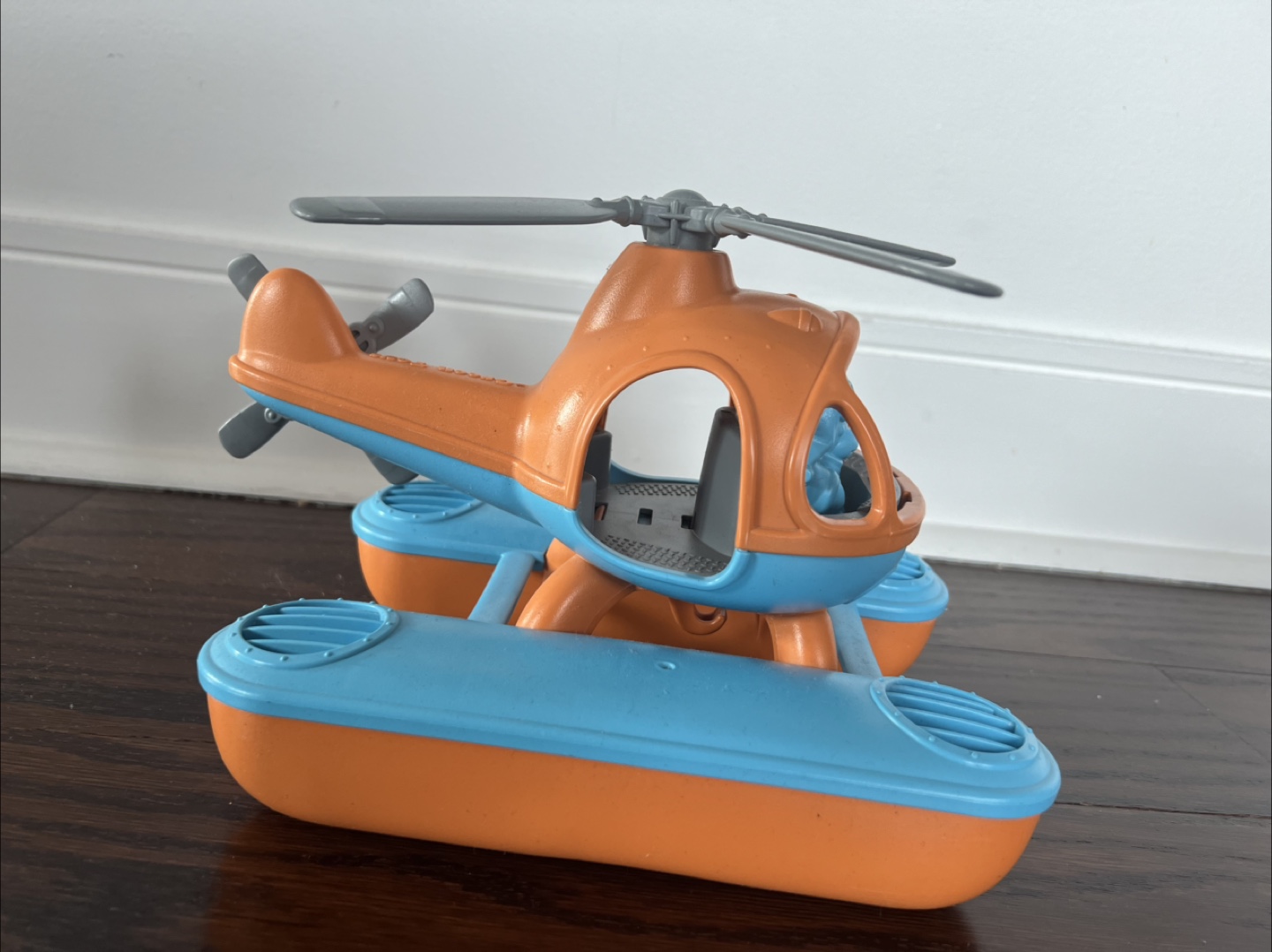 Green Toys Rescue Helicopter with Pilot - photo 3
