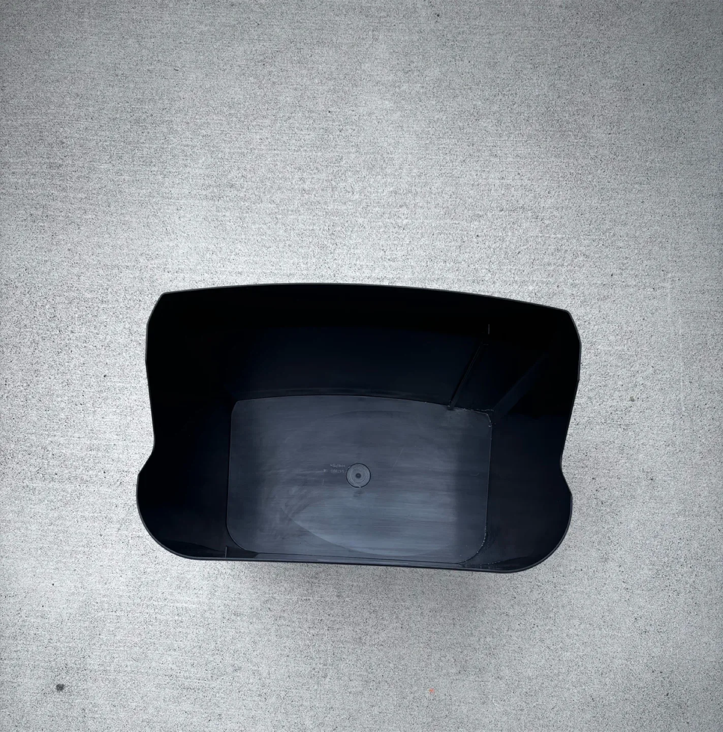 Staples 10-Sheet Cross-Cut Shredder image indicator(2)