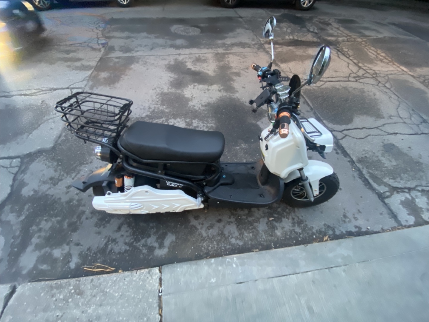 DAYMAK Eagle deluxe,  Electric Bike Scooter - photo 3