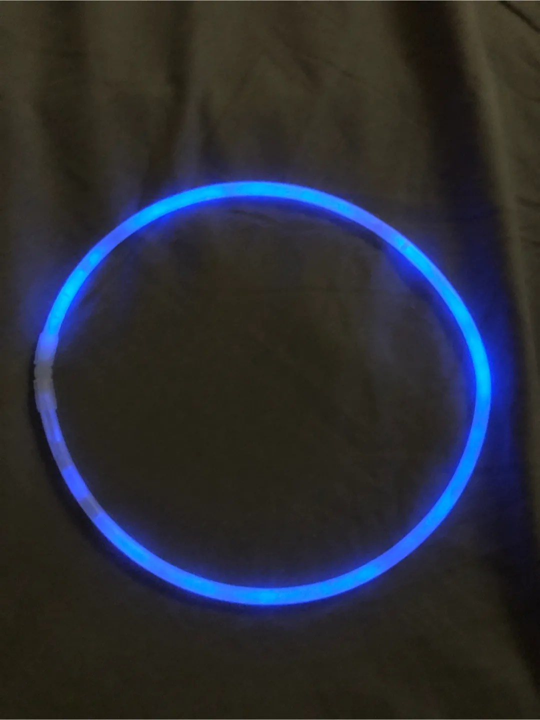 30 pc  22" Glow Necklaces thumbnail