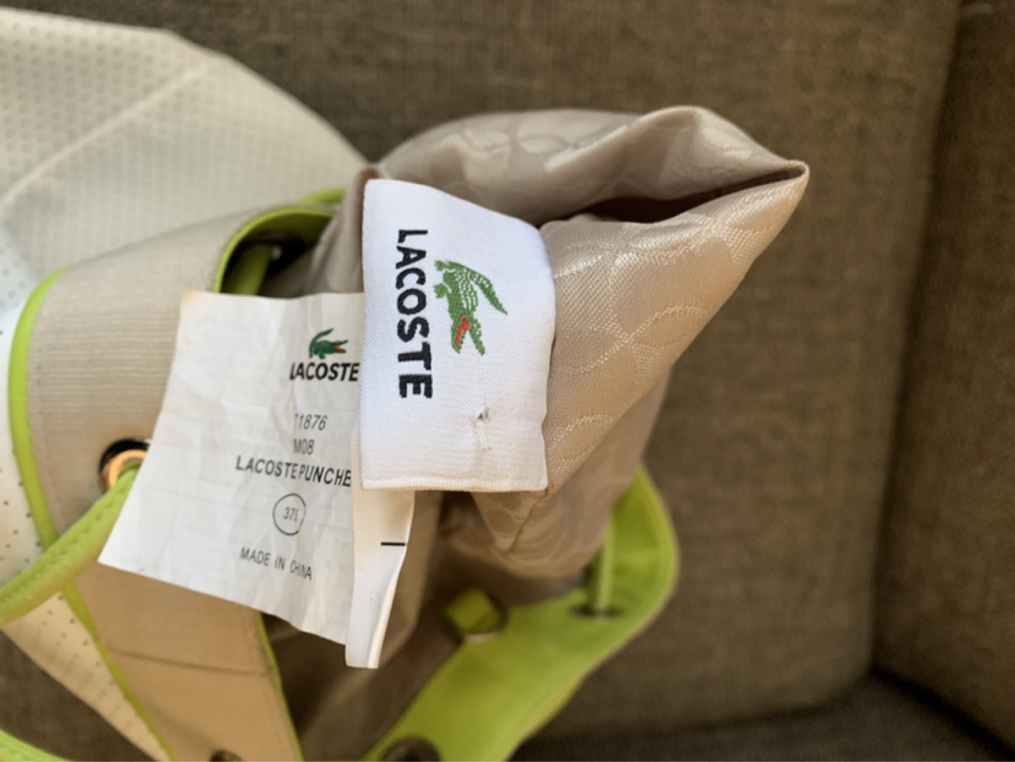 Lacoste White & Neon Green Bucket Bag - photo 5
