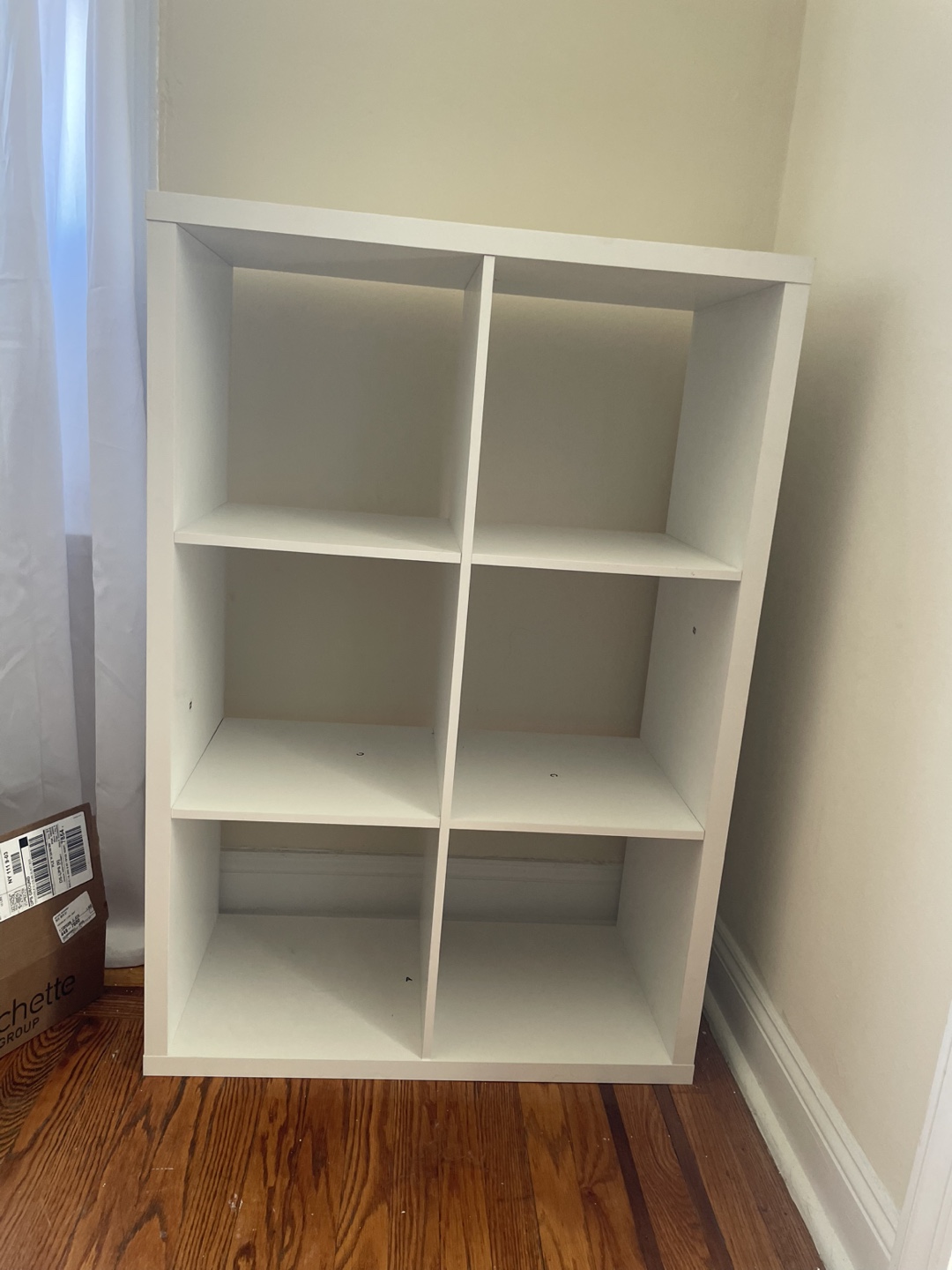 White Shelf Unit