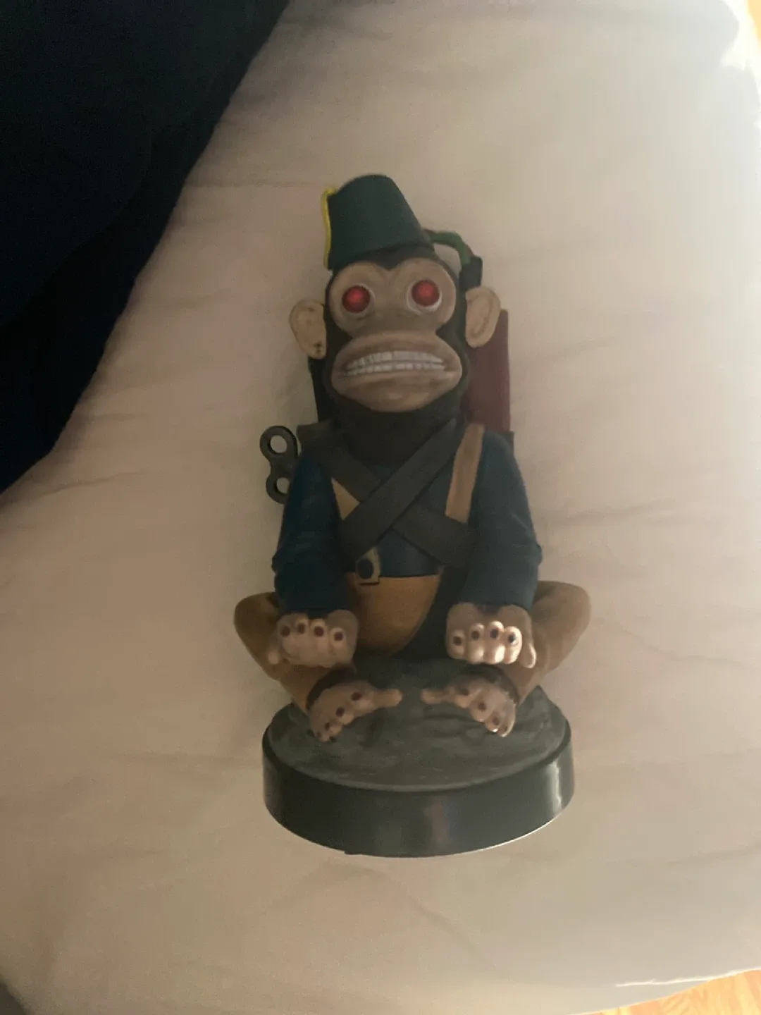 Call of Duty & Monkey Bomb Statues image indicator(2)