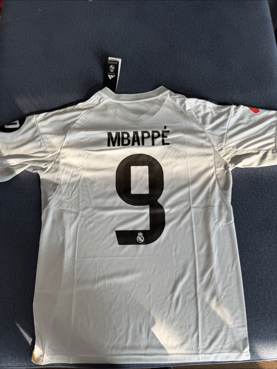 Adidas Real Madrid Mbappe #9 Jersey - Size M - photo 2
