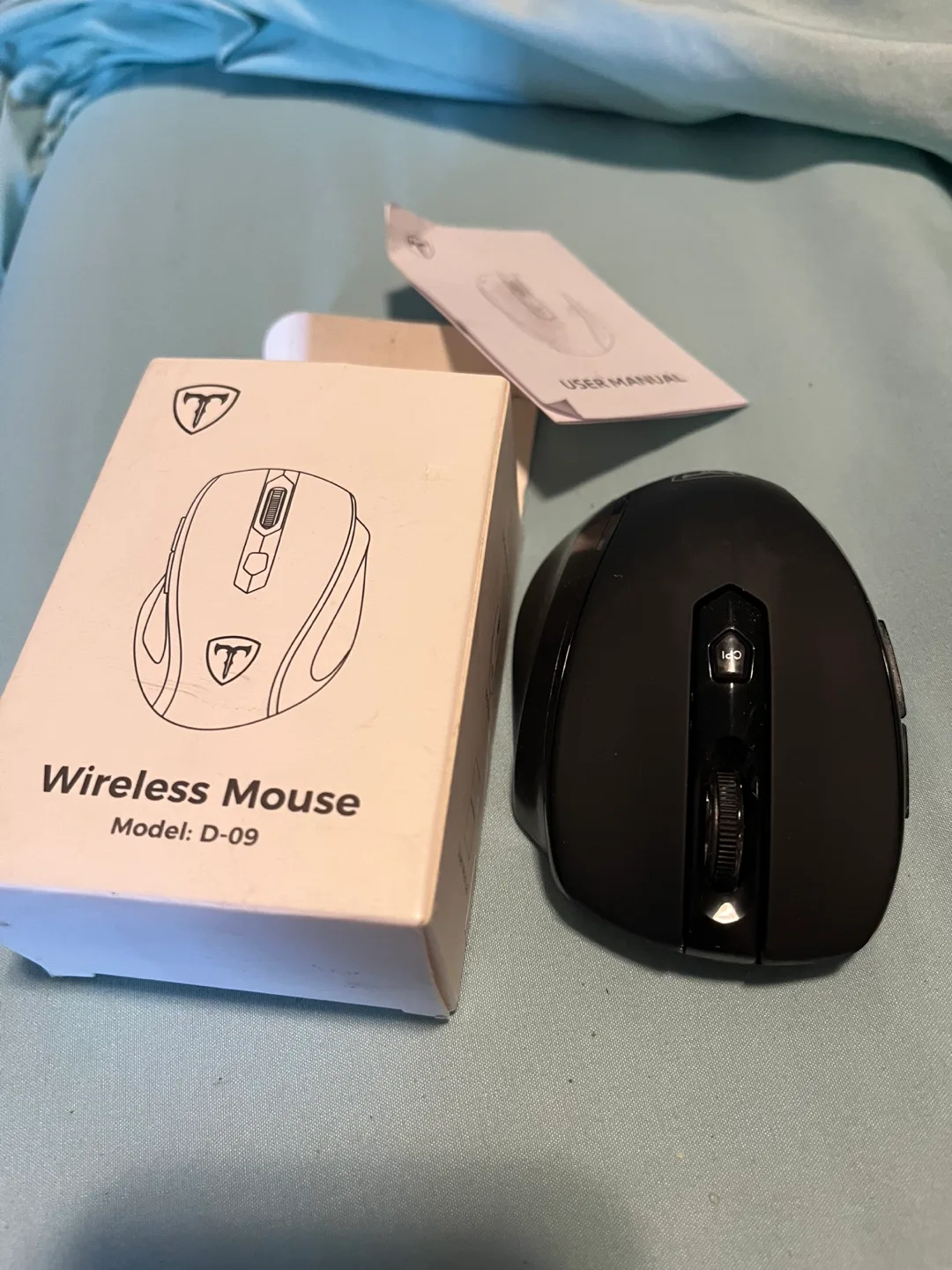 ET Wireless Mouse Model D-09 thumbnail