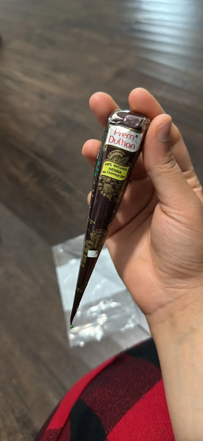 Prem Dulhan 100% Natural Henna Cone thumbnail
