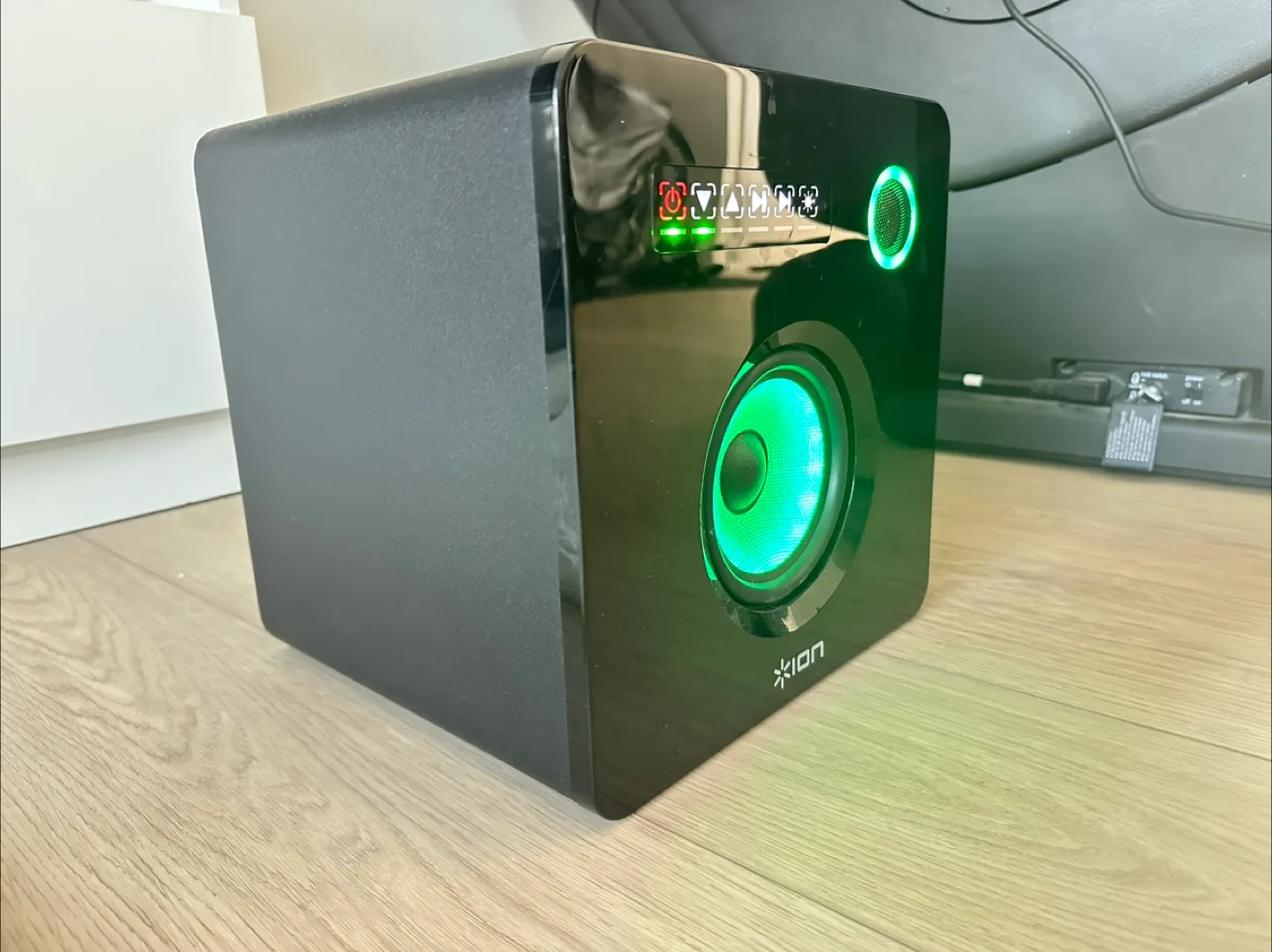 ION Flash Cube Bluetooth Speaker with Ambient Lighting image indicator(3)