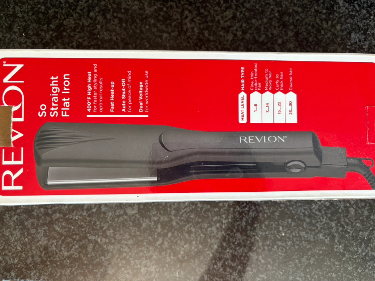 Moving out sale!! Revlon So Straight Flat Iron 1 1/2 inch - photo 4