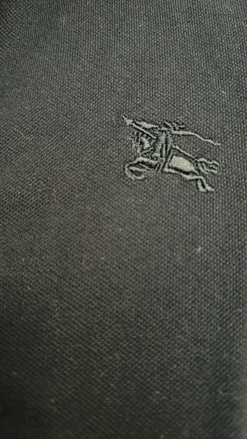 Burberry Black Polo Shirt - Size XS image indicator(4)